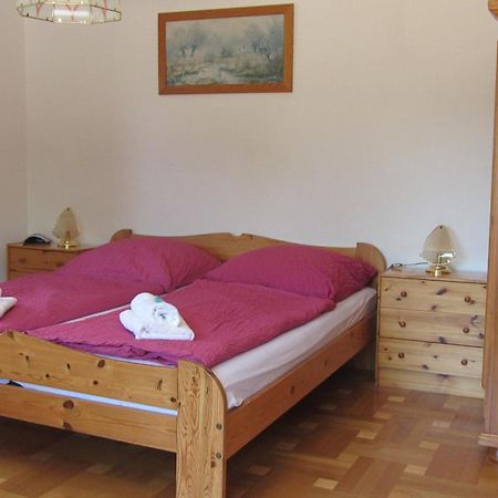 Gruener Baum Hotel Neckargerach ภายนอก รูปภาพ